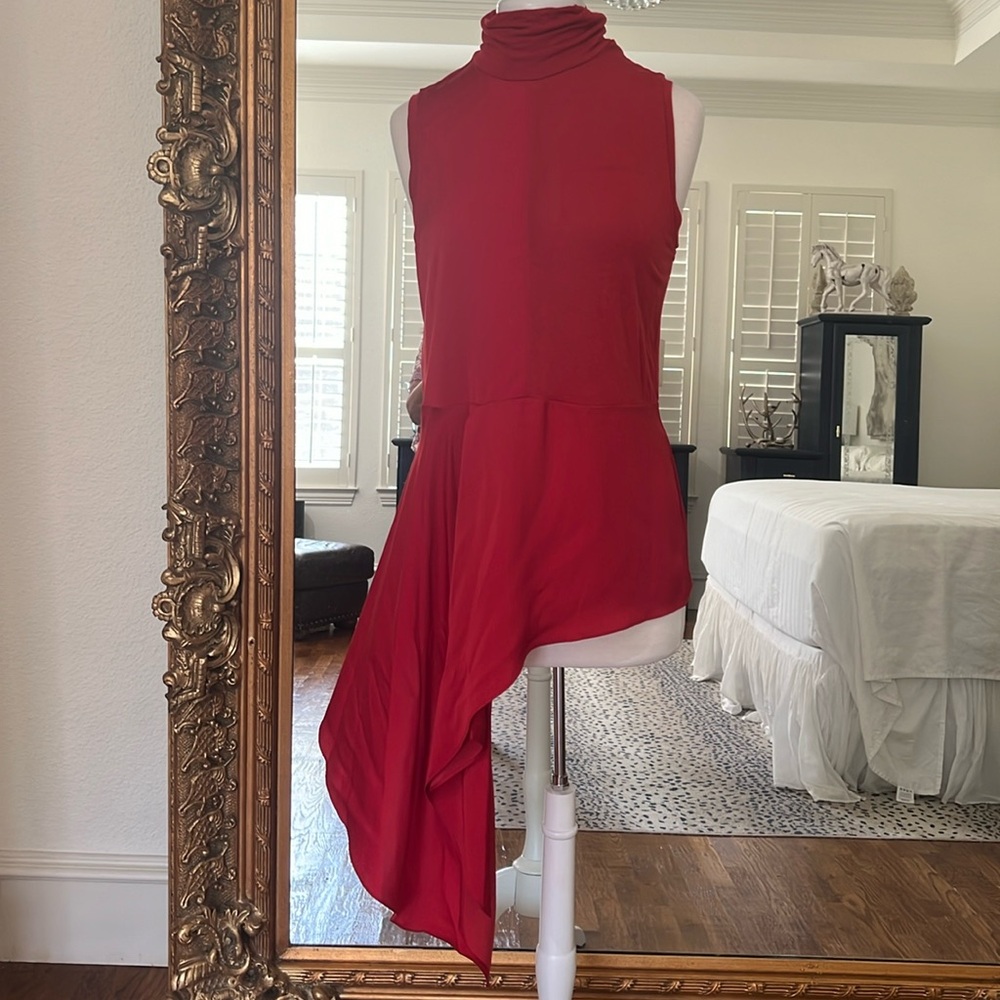 BCBG MaxAzria Gorgeous Vibrant Red Asymmetrical High Neck Sleeveless Top Size: M